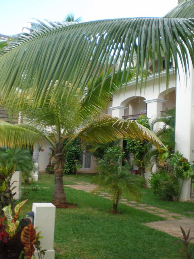 Best Holiday Beach Apartment Flic en Flac Exterior photo